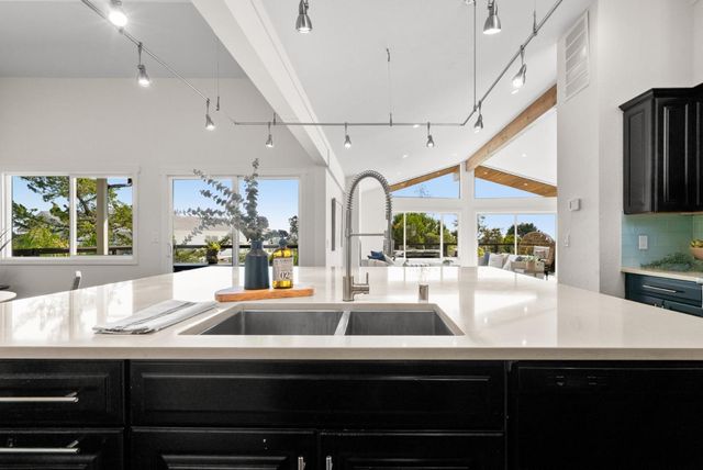 190 Driftwood Court, Aptos, CA 95003