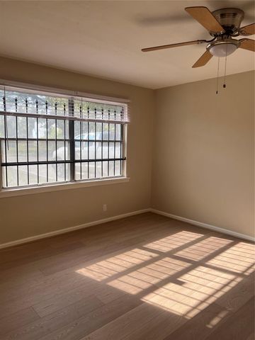 5125 Ricky Street, Houston, TX 77033