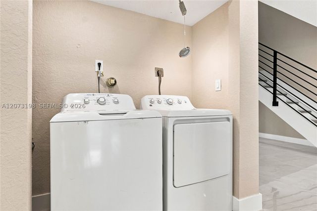 9939 W Atlantic Blvd 9939, Coral Springs, FL 33071