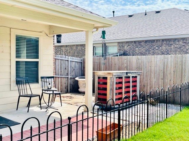 2134 Shady Glen Trail, Princeton, TX 75407