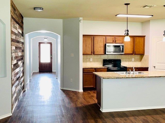 2134 Shady Glen Trail, Princeton, TX 75407