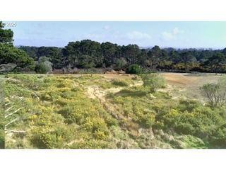 0 Harrison Ave. Lot B, Bandon, OR 97411