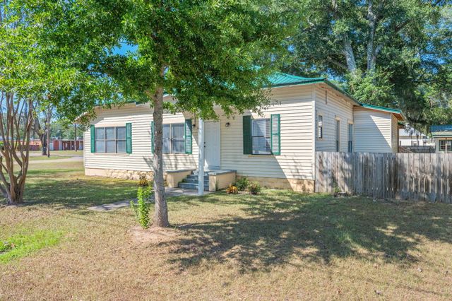 24353 5Th Avenue, Florala, AL 36442