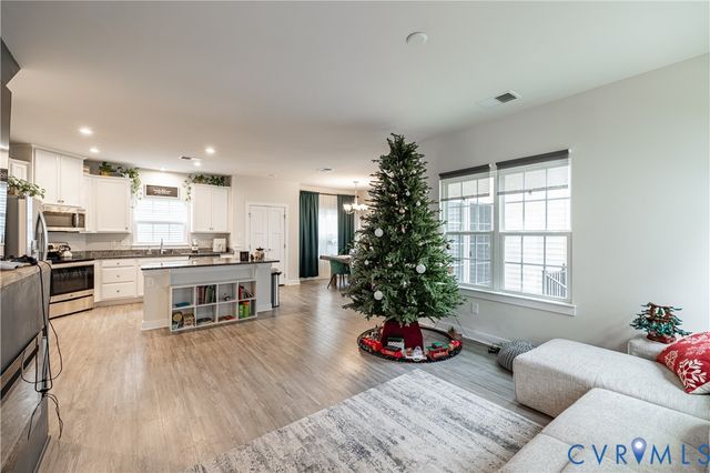 1669 Bilder Ct, Richmond, VA 23225