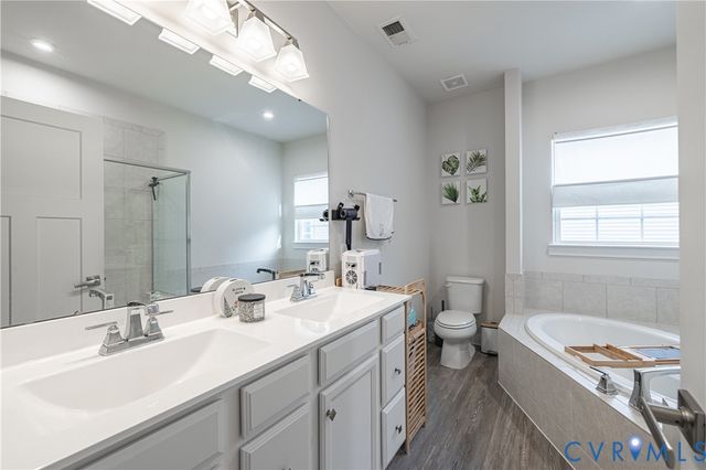 1669 Bilder Ct, Richmond, VA 23225