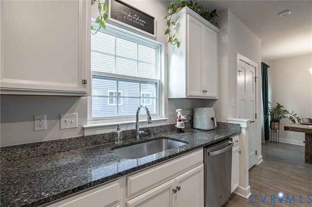 1669 Bilder Ct, Richmond, VA 23225