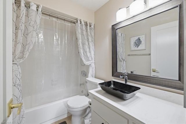 4231 SE 19th PL 2J, Cape Coral, FL 33904