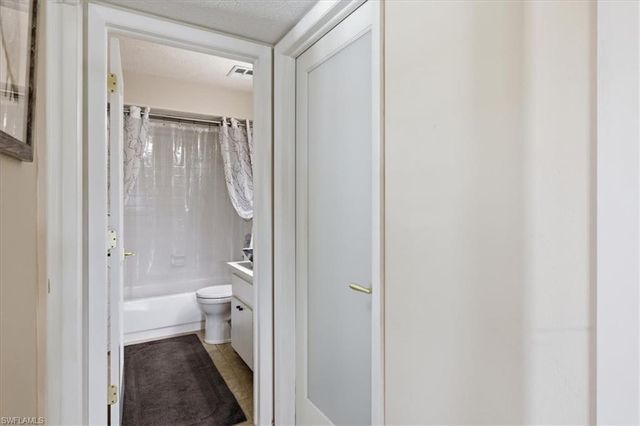 4231 SE 19th PL 2J, Cape Coral, FL 33904