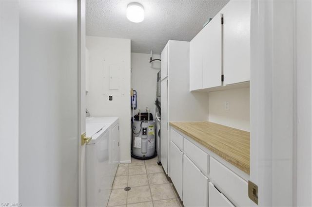 4231 SE 19th PL 2J, Cape Coral, FL 33904