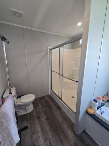 10211 Fm 1458, Sealy, TX 77474