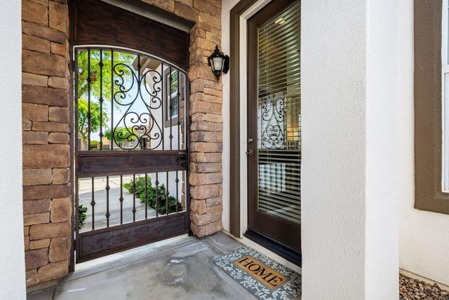 60907 Fire Barrel Drive, La Quinta, CA 92253