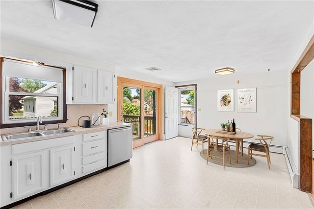71 Plymouth Street, Cranston, RI 02920