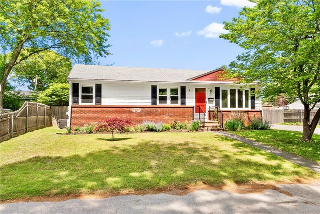 71 Plymouth Street, Cranston, RI 02920