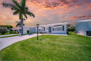 904 SW 24th Street, Boynton Beach, FL 33426