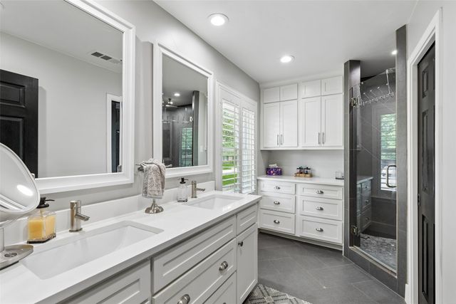 2808 Reedcroft Drive, Farmers Branch, TX 75234