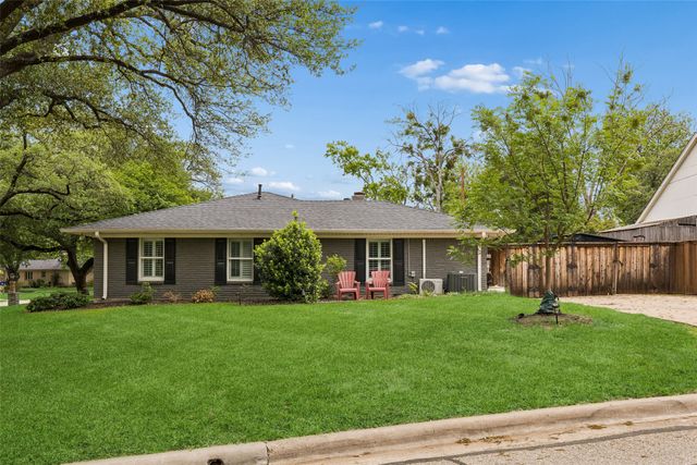 2808 Reedcroft Drive, Farmers Branch, TX 75234