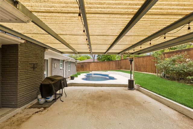 2808 Reedcroft Drive, Farmers Branch, TX 75234