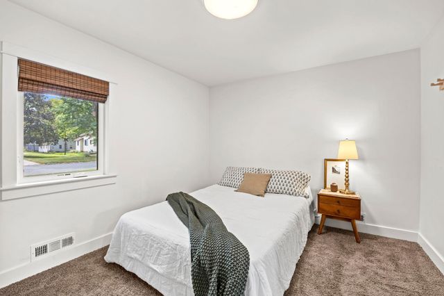 409 Westminster Avenue SW, Watertown, MN 55388
