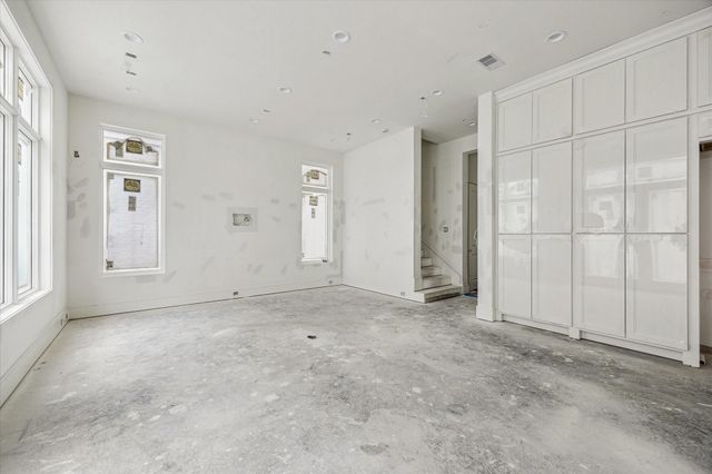 19 Wentworth Gate Path, Houston, TX 77027