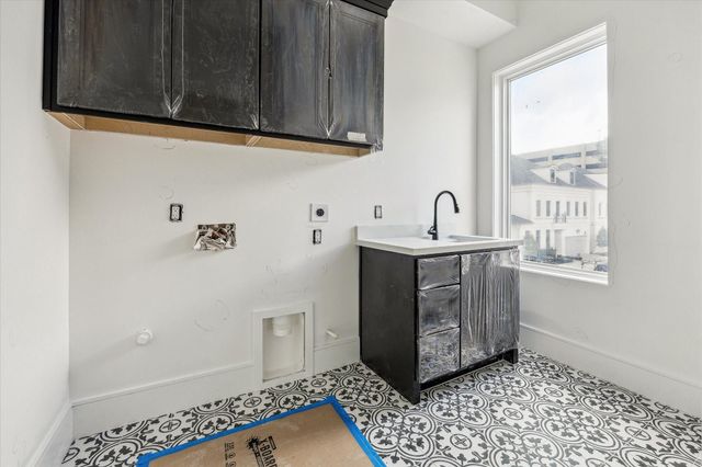 19 Wentworth Gate Path, Houston, TX 77027