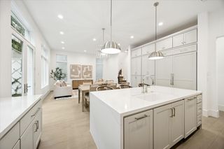 19 Wentworth Gate Path, Houston, TX 77027