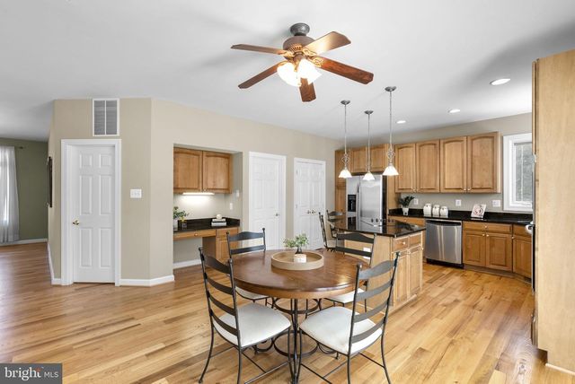 10421 WINDSOR VIEW DR, Potomac, MD 20854