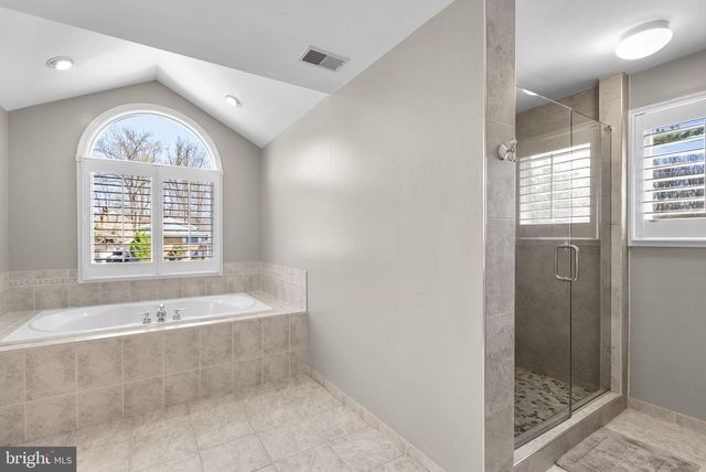 10421 WINDSOR VIEW DR, Potomac, MD 20854