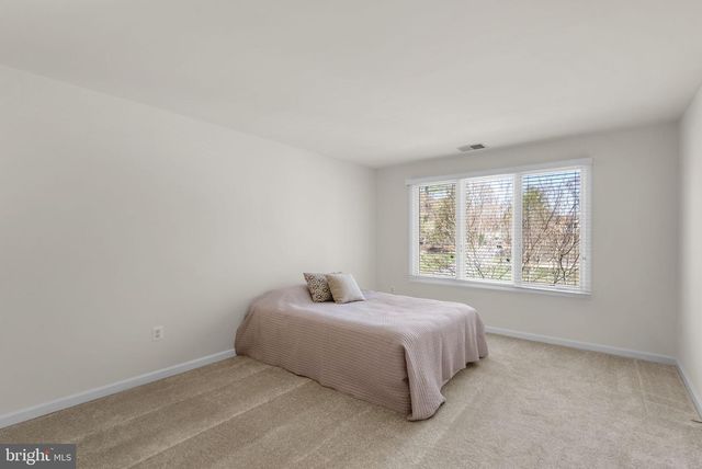 10421 WINDSOR VIEW DR, Potomac, MD 20854