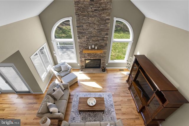 10421 WINDSOR VIEW DR, Potomac, MD 20854