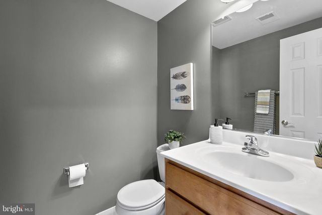 10421 WINDSOR VIEW DR, Potomac, MD 20854