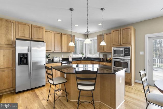 10421 WINDSOR VIEW DR, Potomac, MD 20854