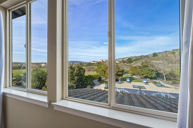 235 Almond Ridge Ct, El Dorado Hills, CA 95762