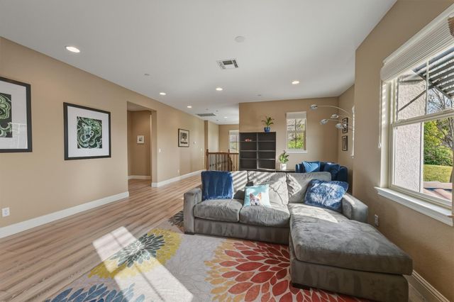 235 Almond Ridge Ct, El Dorado Hills, CA 95762
