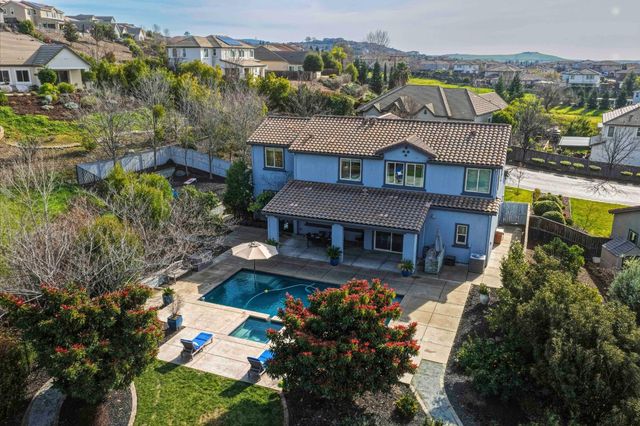 235 Almond Ridge Ct, El Dorado Hills, CA 95762
