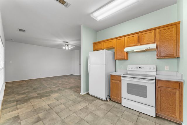 114 Rio Grande Drive, Crandall, TX 75114