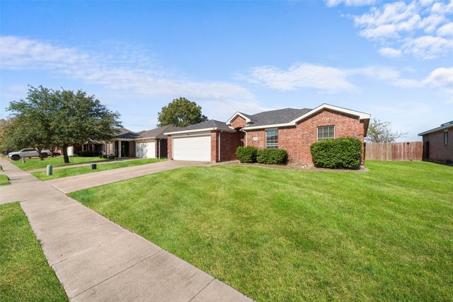 114 Rio Grande Drive, Crandall, TX 75114