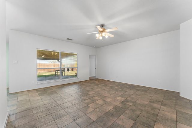 114 Rio Grande Drive, Crandall, TX 75114