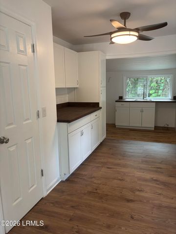 392 N Main Street, Brunson, SC 29911