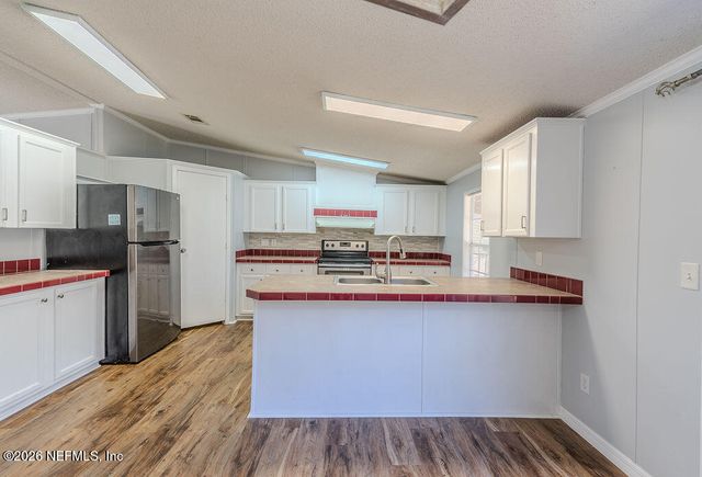 541462 LEM TURNER Road, Callahan, FL 32011