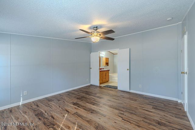 541462 LEM TURNER Road, Callahan, FL 32011