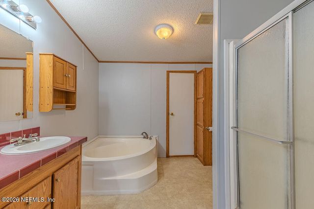 541462 LEM TURNER Road, Callahan, FL 32011