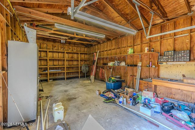 541462 LEM TURNER Road, Callahan, FL 32011