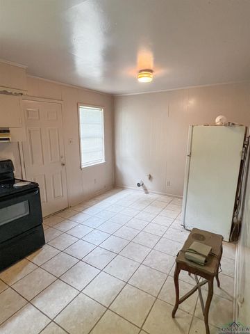 2211 Randolph, Marshall, TX 75672