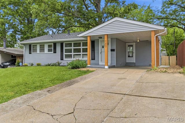9607 Harold Drive, St Louis, MO 63134
