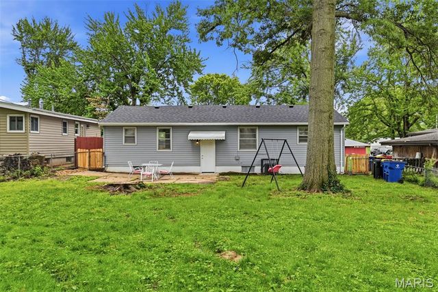 9607 Harold Drive, St Louis, MO 63134