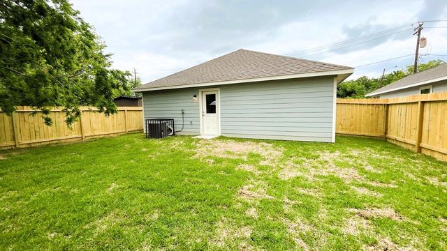 312 Dehaven Street, Houston, TX 77029