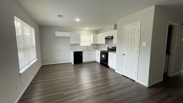 312 Dehaven Street, Houston, TX 77029