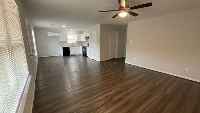 312 Dehaven Street, Houston, TX 77029