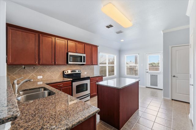 9024 Stewart Street, Cross Roads, TX 76227