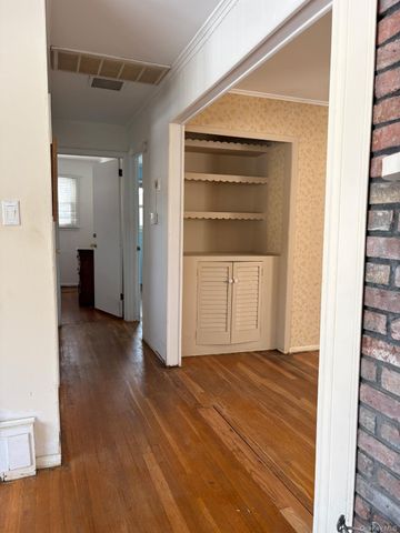 5 Leland Drive, Westhampton, NY 11977